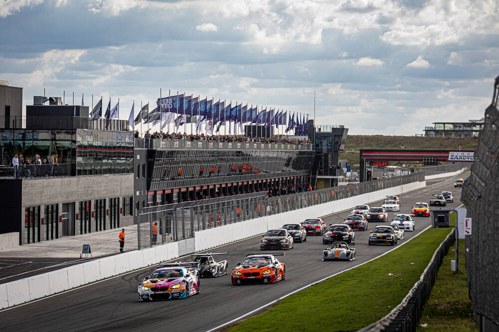 KAMPIOENEN GEKROOND IN ZANDVOORT